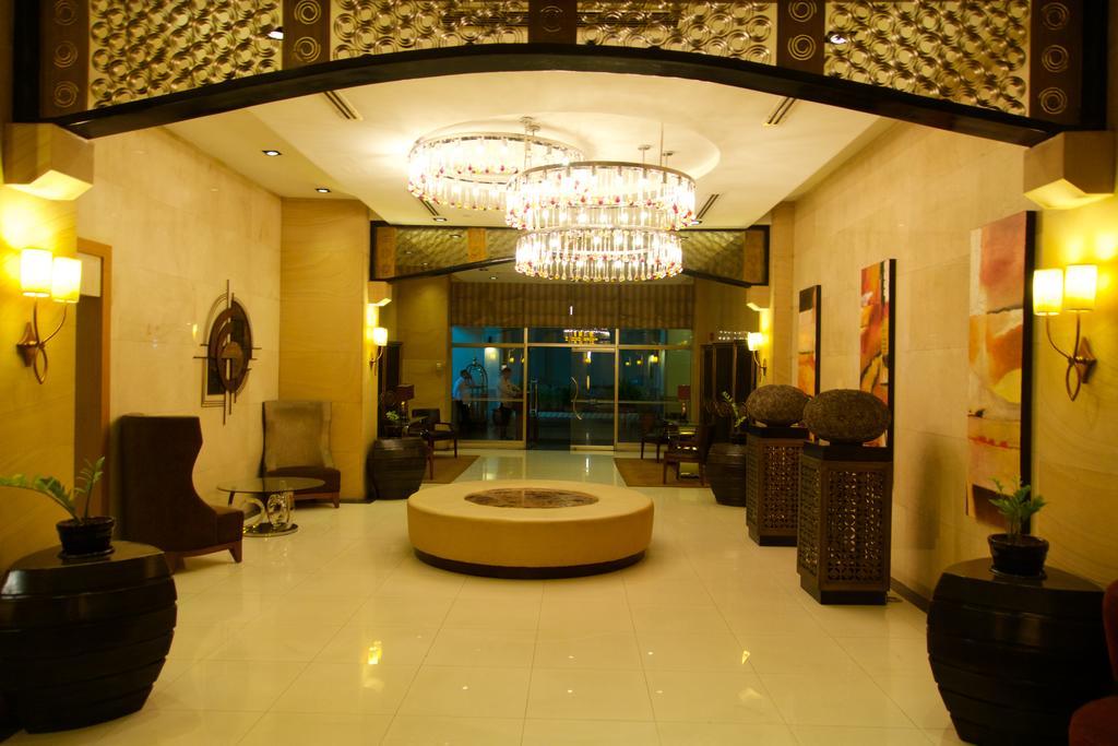 Luxury Condo At Forbeswood Parklane The Fort Bgc Μακάτι Δωμάτιο φωτογραφία