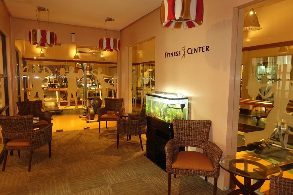 Luxury Condo At Forbeswood Parklane The Fort Bgc Μακάτι Εξωτερικό φωτογραφία
